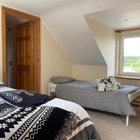 ベッド・アンド・ブレックファスト Bikes Beers Brosna (Kerry)