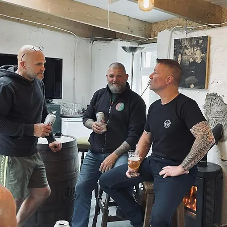 Bikes Beers ベッド・アンド・ブレックファスト 3*